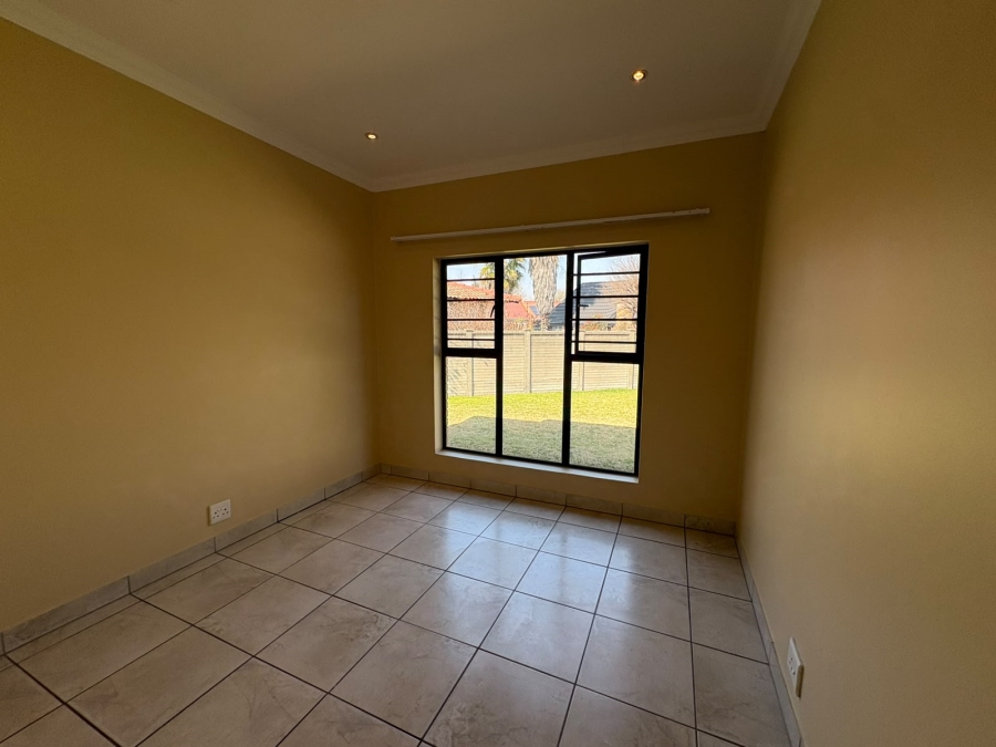 3 Bedroom Property for Sale in Vaalpark Free State